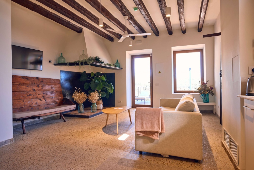 Apartamento con terraza Amo
